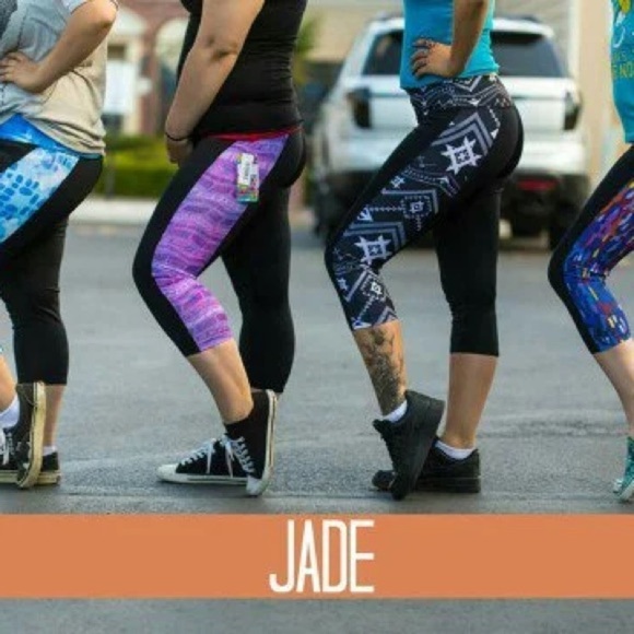 Jade Capri Athletic Pants - Picture 4 of 4
